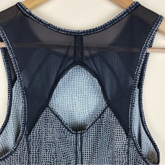 Lululemon Sculpt Tank - Picture 4 of 7